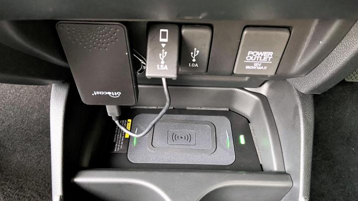 Accessories my Apple CarPlay & mobile charger | Team-BHP