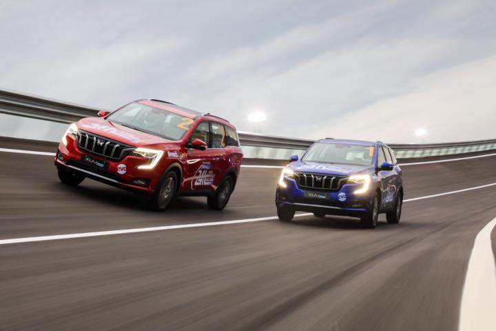 Mahindra XUV700 sets new 24-hour endurance record 