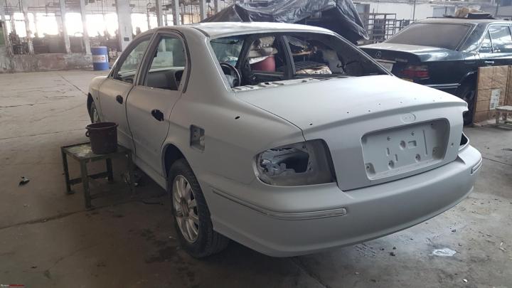 Restoration of my 2005 Hyundai Sonata V6: Paintwork begins 