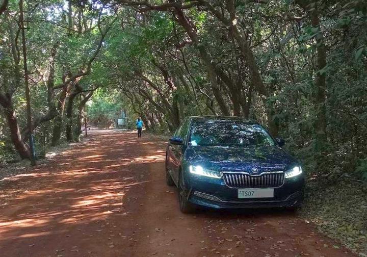 Skoda Superb ownership update after two long road trips & 25,000 km 