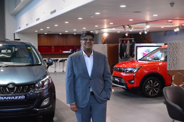 Mahindra showcases its World of SUVs dealerships 