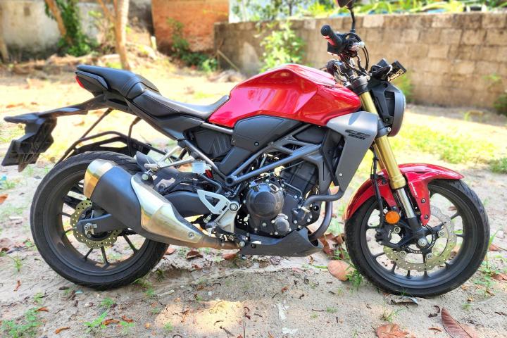Smiled during the entire test ride of the new CB300R: My 7 observations 