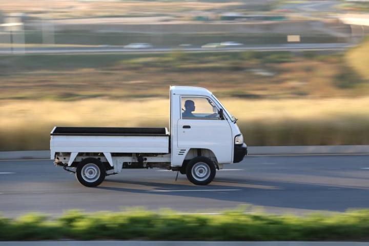 Maruti starts exporting Super Carry to South Africa, Tanzania 