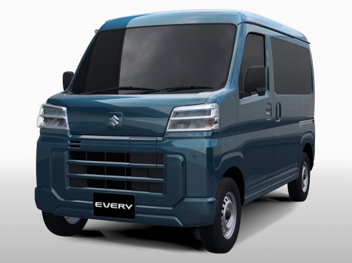 Toyota & Suzuki co-develop new electric commercial minivan 