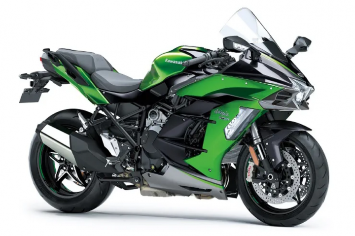 2022 Kawasaki Ninja H2 SX could get adaptive cruise control 