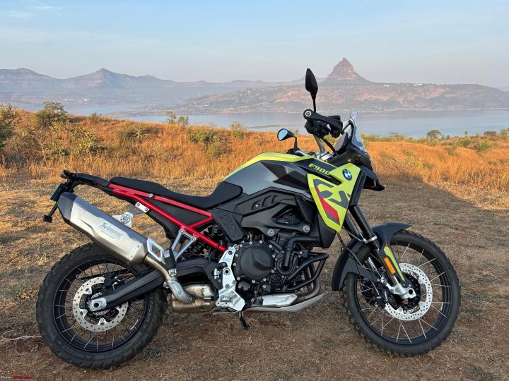 2024 BMW F900 GS Review : 7 Pros & 7 Cons 