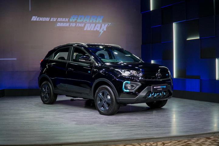 Tata Nexon EV Max Dark Edition : A Close Look 