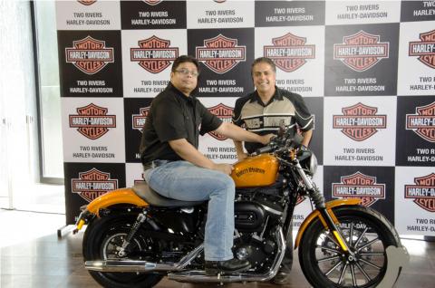  Harley  Davidson  inaugurates showroom in Pune Team BHP